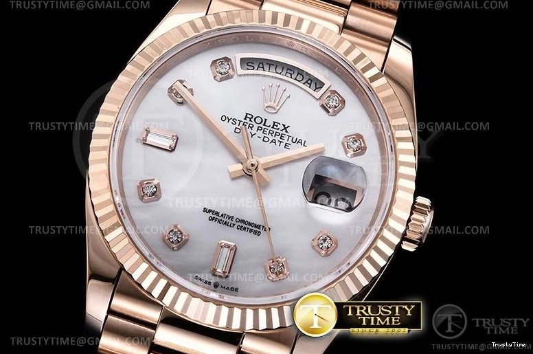 1202 RDD0223A – DayDate 36mm Packable 702